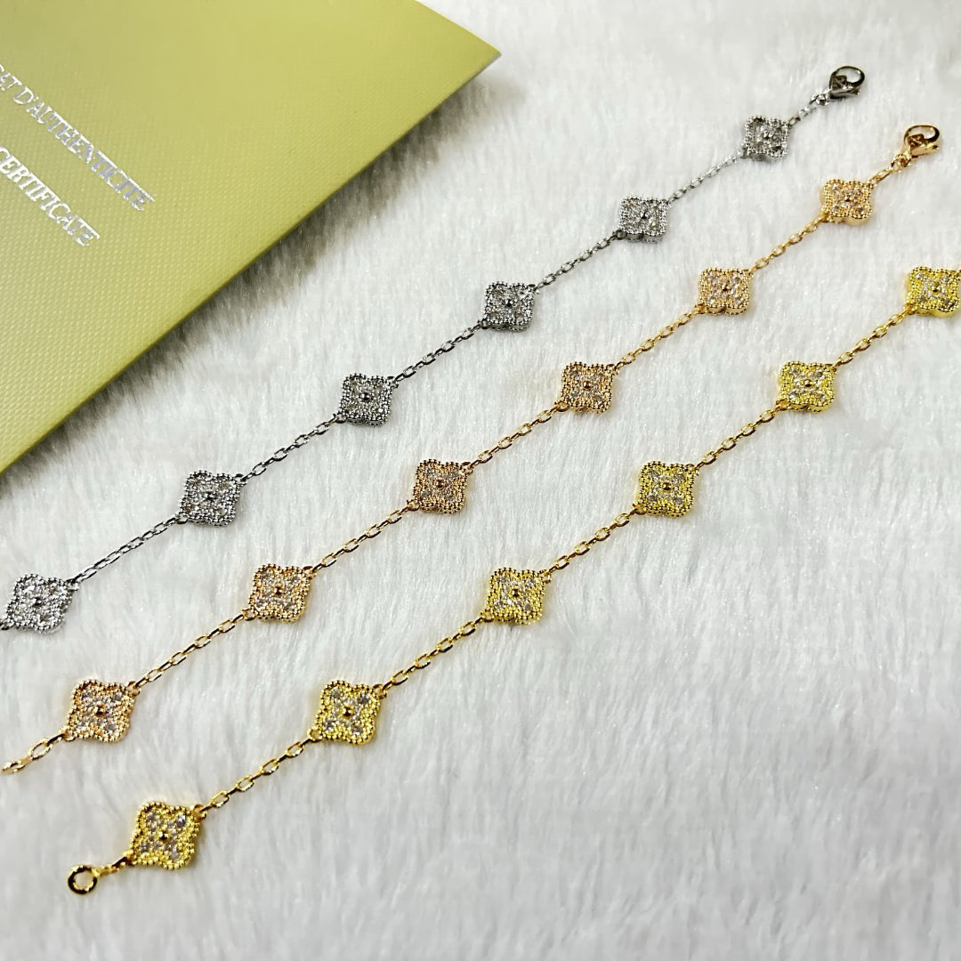 [Mystic Crown]CLOVER 6 MOTIF DIAMOND BRACELET-w