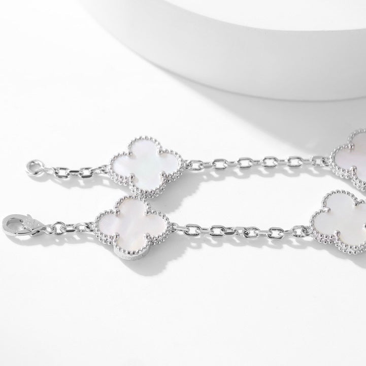 [Mystic Crown]CLOVER 10 MOTIFS WHITE MOTHER OF PEARL NECKLACE