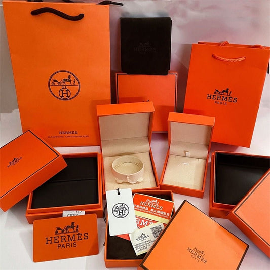 [Mystic Crown]HM BRACELET NECKLACE RING BOX GIFT BAG