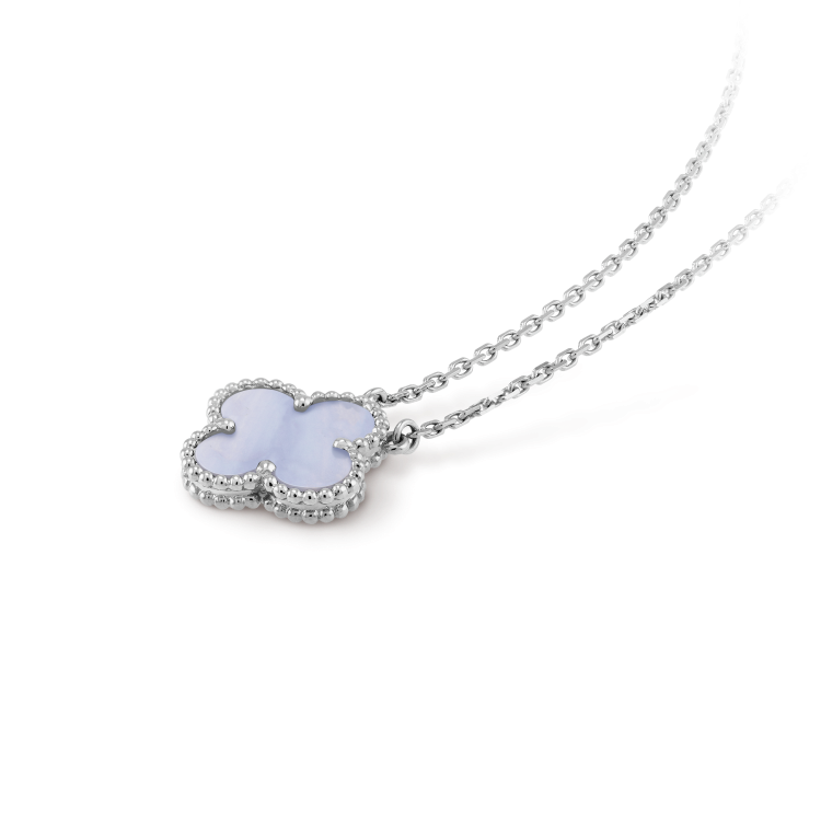 [Mystic Crown]CLOVER 15MM BLUE CHALCEDONY NECKLACE SILVER