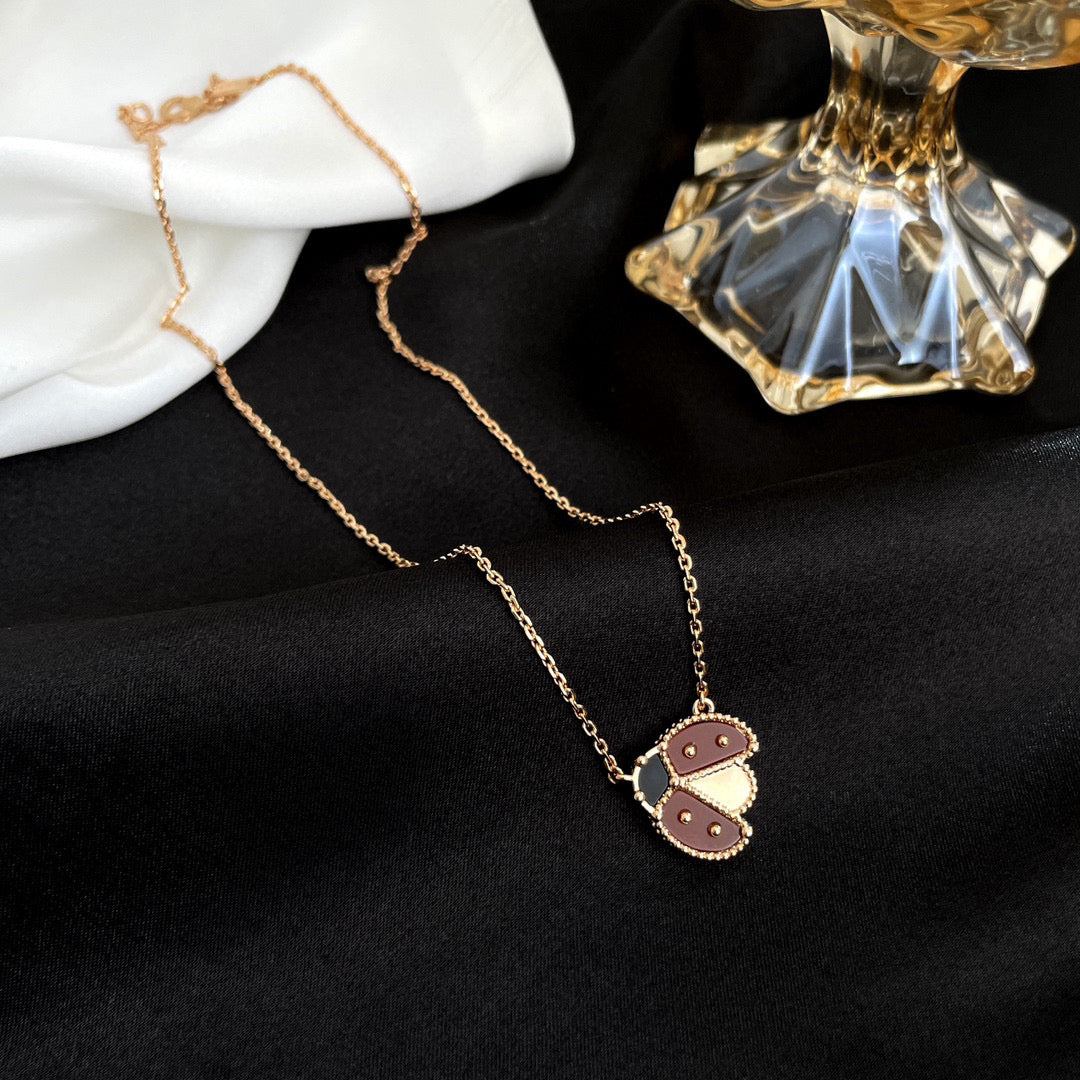[Mystic Crown]LUCKY  CARNELIANS LADYBUG NECKLACE