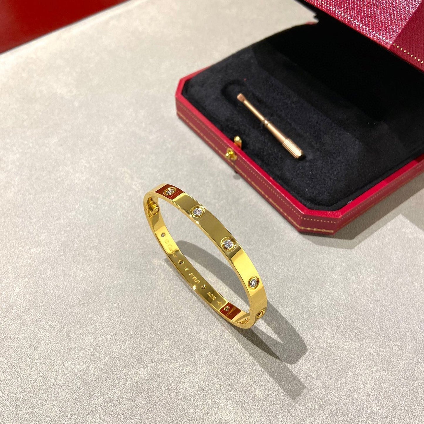 [Mystic Crown]LOVE BRACELET 6.1MM 10 DIAMONDS