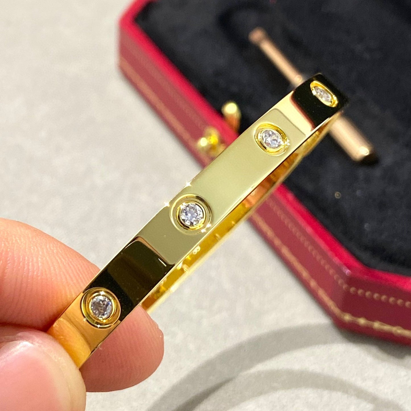 [Mystic Crown]LOVE BRACELET 6.1MM 10 DIAMONDS