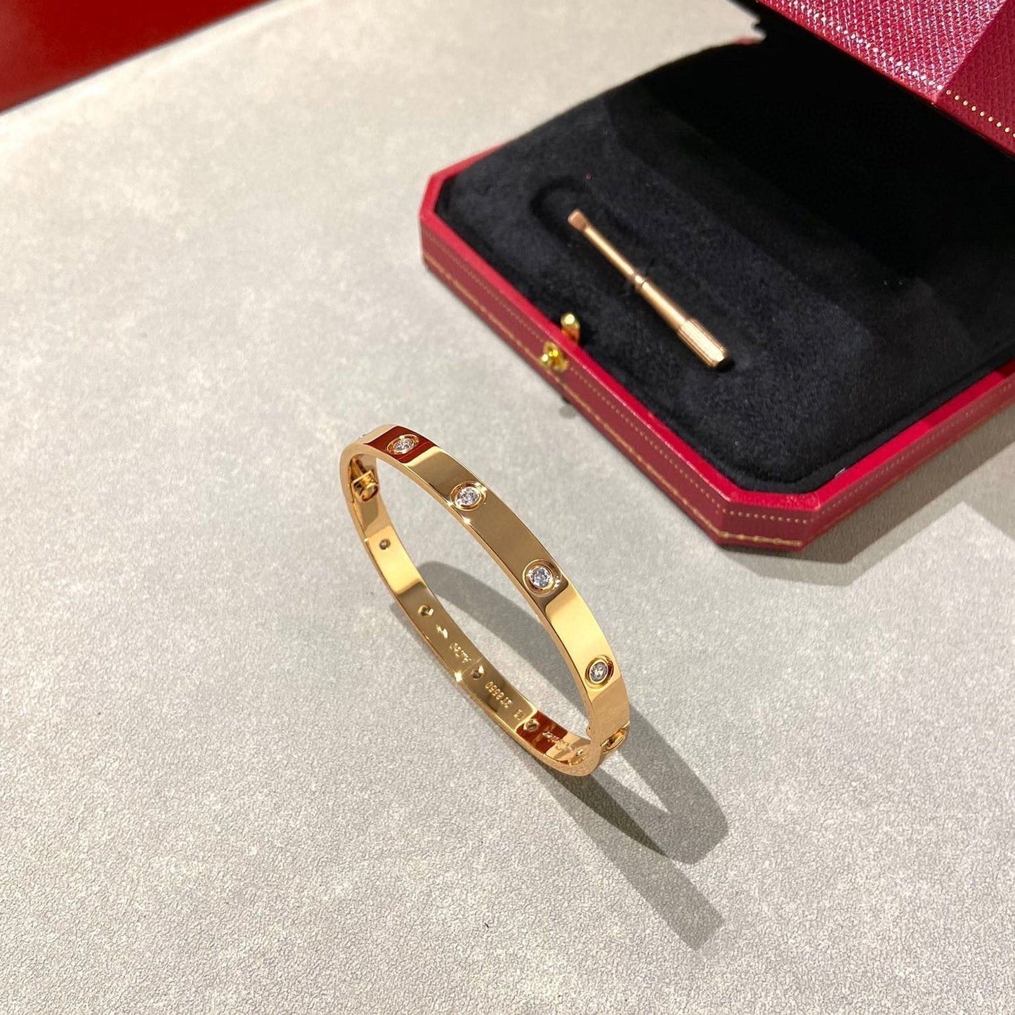 [Mystic Crown]LOVE BRACELET 6.1MM 10 DIAMONDS