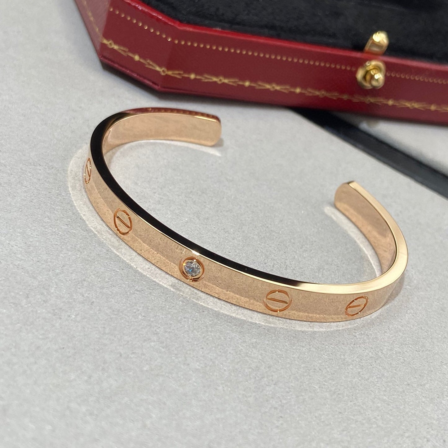 [Mystic Crown]LOVE BRACELET 6.1MM 1 DIAMOND OPEN CUFF