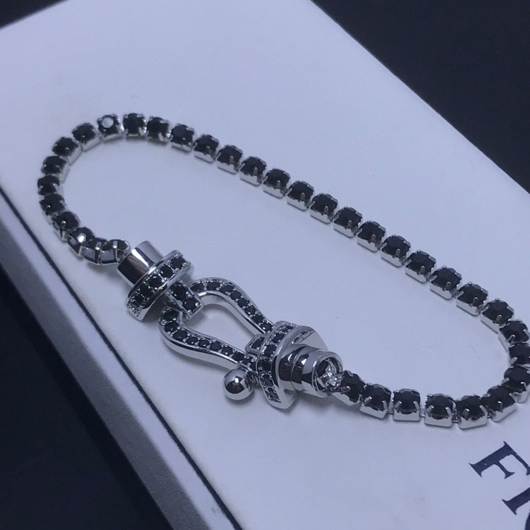 [Mystic Crown]FORCE  LARGE HORSESHOE FULL DIAMOND TENNIS BRACELET