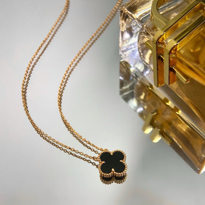 [Mystic Crown]CLOVER 15MM BLACK ONYX SINGLE FLOWER NECKLACE