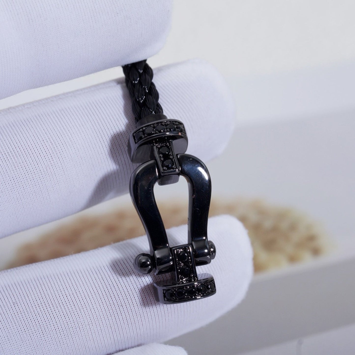 [Mystic Crown]FORCE LARGE SERIES HORSESHOE BLACK SAMURAI BRACELET