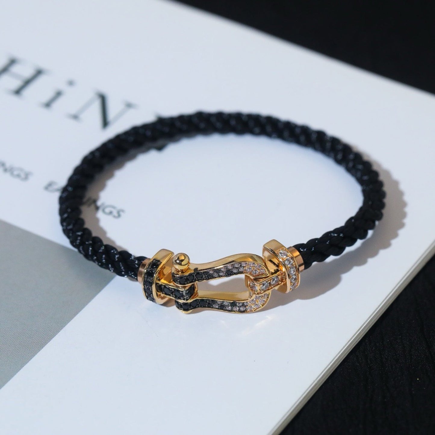 [Mystic Crown]FORCE LARGE HORSESHOE BLACK WHITE DIAMOND BRACELET ROSE GOLD