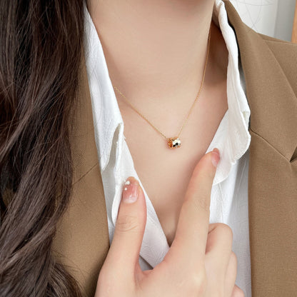 [Mystic Crown]BEE MINI PEDANT DIAMOND NECKLACE