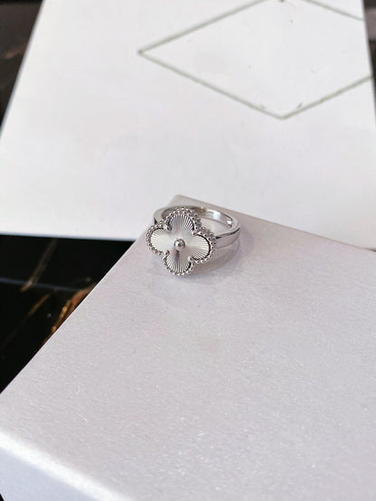 [Mystic Crown]CLOVER SILVER RING