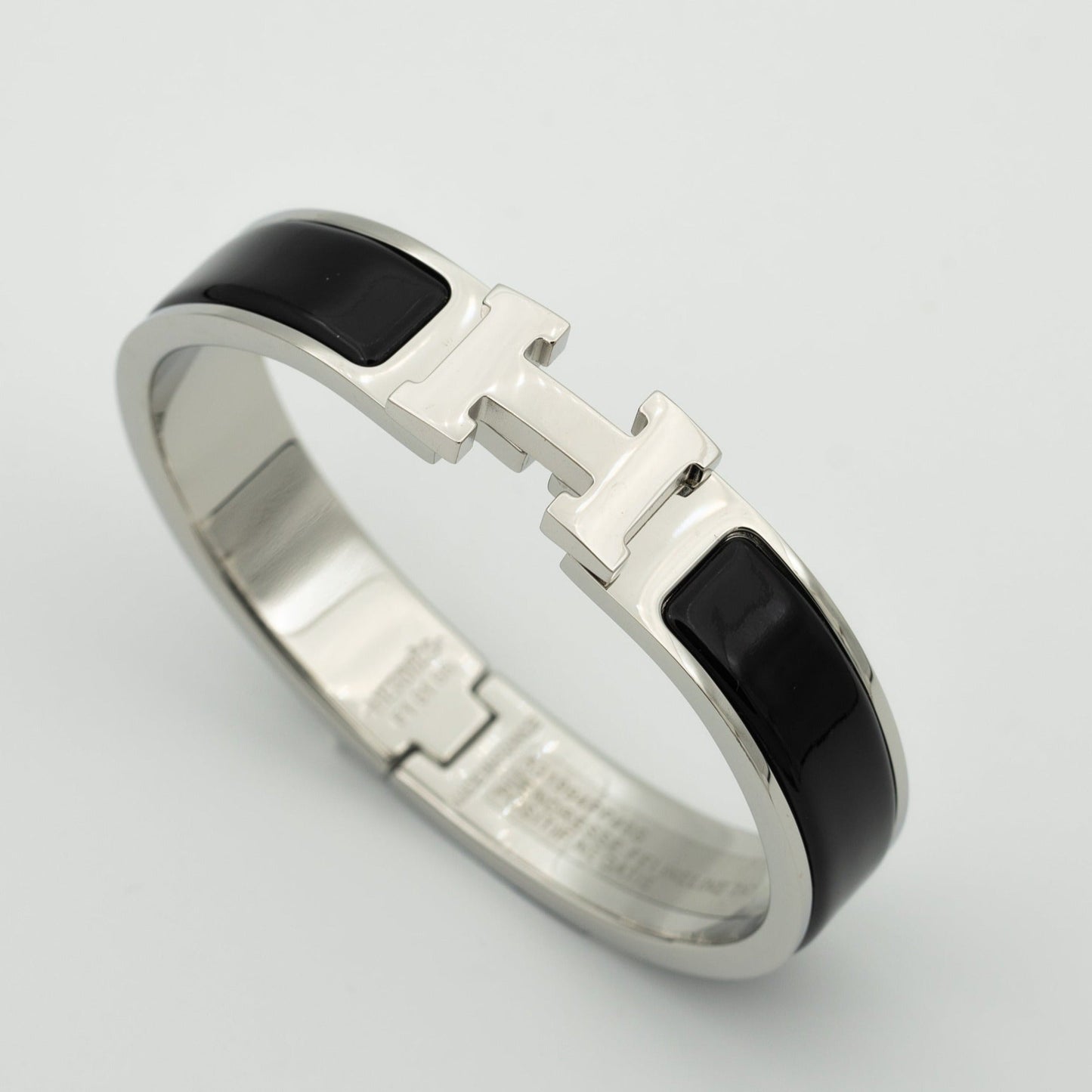 [Mystic Crown]H BLACK BRACELET
