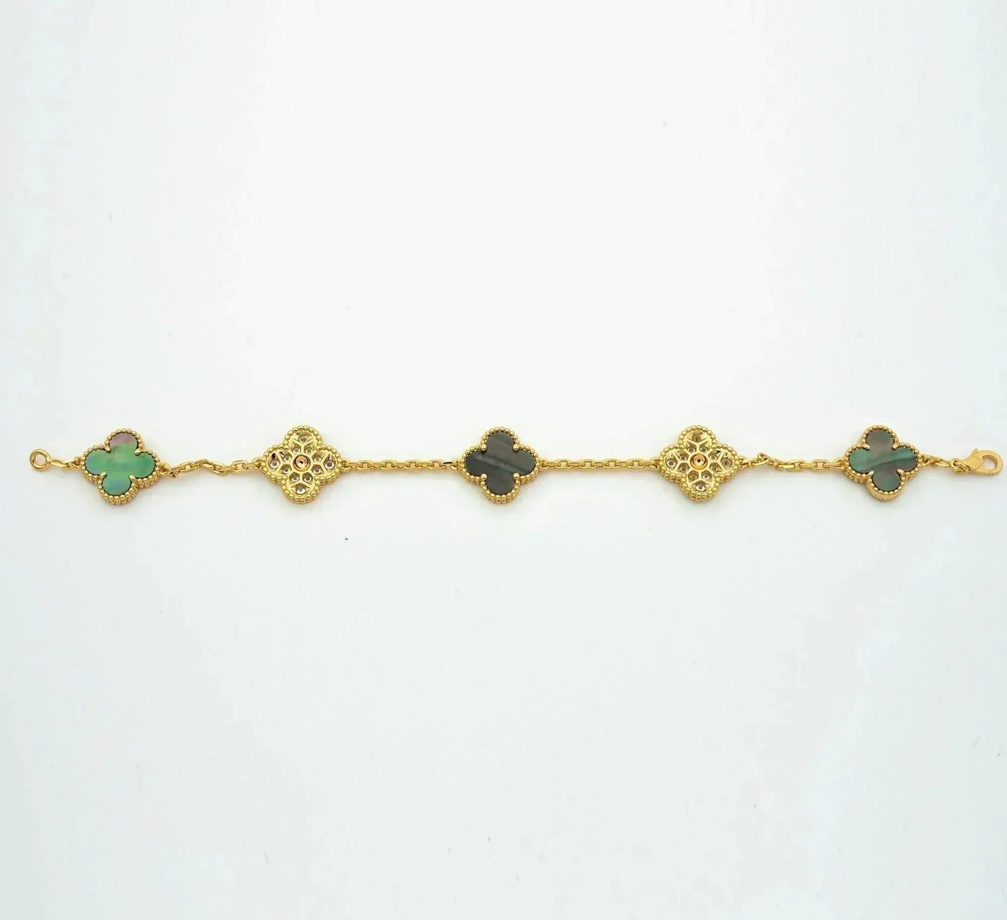[Mystic Crown]CLOVER 5 MOTIF GRAY MOP DIAMOND BRACELET