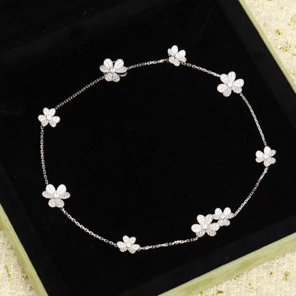 [Mystic Crown]FRIVOLE SILVER 9 FLOWERS NECKLACE