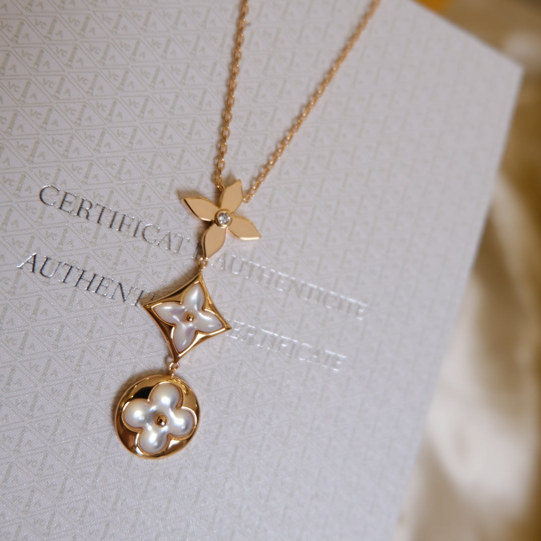 [Mystic Crown]COLOR BLOSSOM LARIAT NECKLACE PINK GOLD WHITE MOTHER PEARL AND DIAMOND