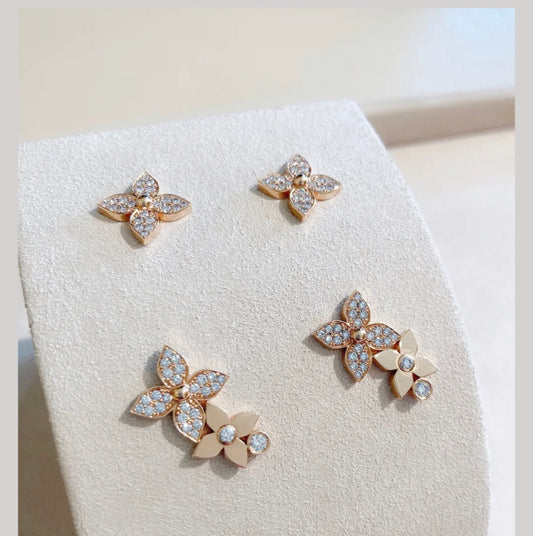 [Mystic Crown]STAR BLOSSOM STUD EARRINGS PINK GOLD DIAMONDS