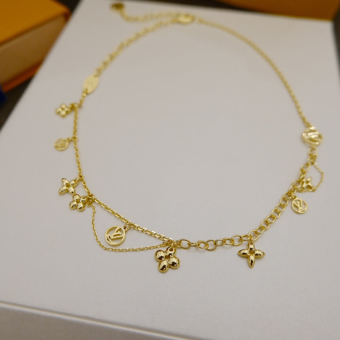 [Mystic Crown]BLOOMING SUPPLE NECKLACE BRASS