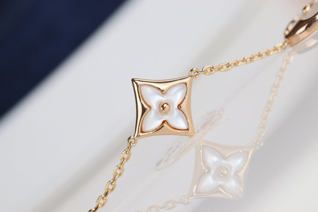 [Mystic Crown]LEAF CLOVER BRACELET