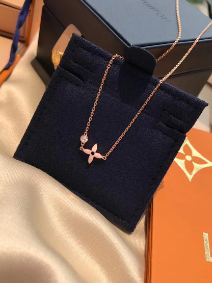 [Mystic Crown]BLOSSOM PENDANT PINK GOLD AND DIAMOND