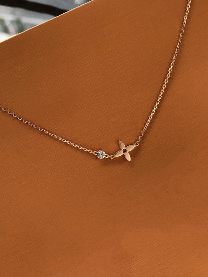[Mystic Crown]BLOSSOM PENDANT PINK GOLD AND DIAMOND