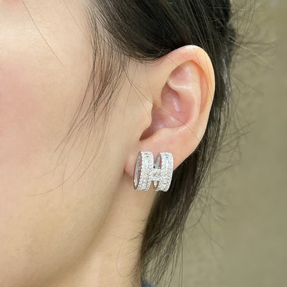 [Mystic Crown]H STUD EARRINGS WITH SILVER DIAMONDS