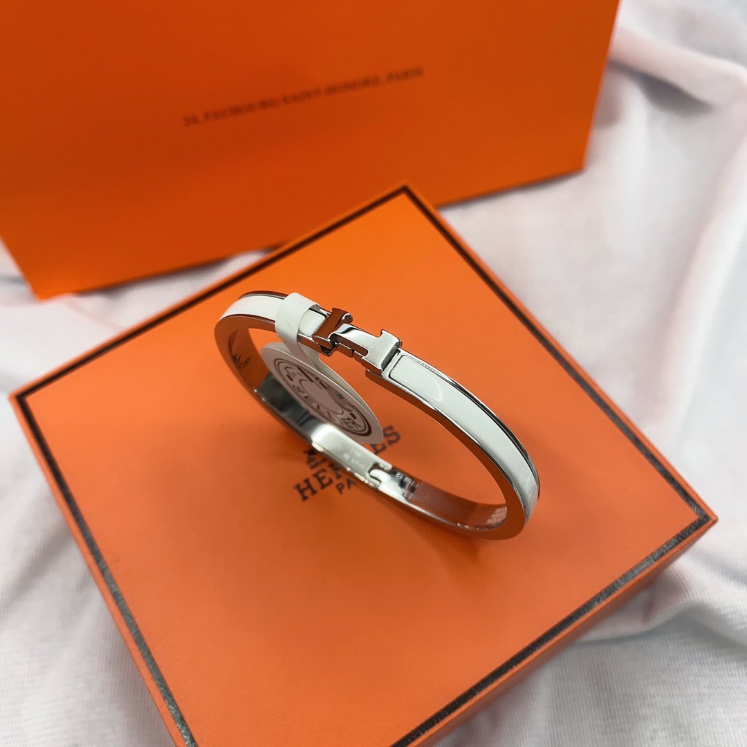 [Mystic Crown]CLASSIC HM CLIC WHITE 8MM ENAMEL BRACELET
