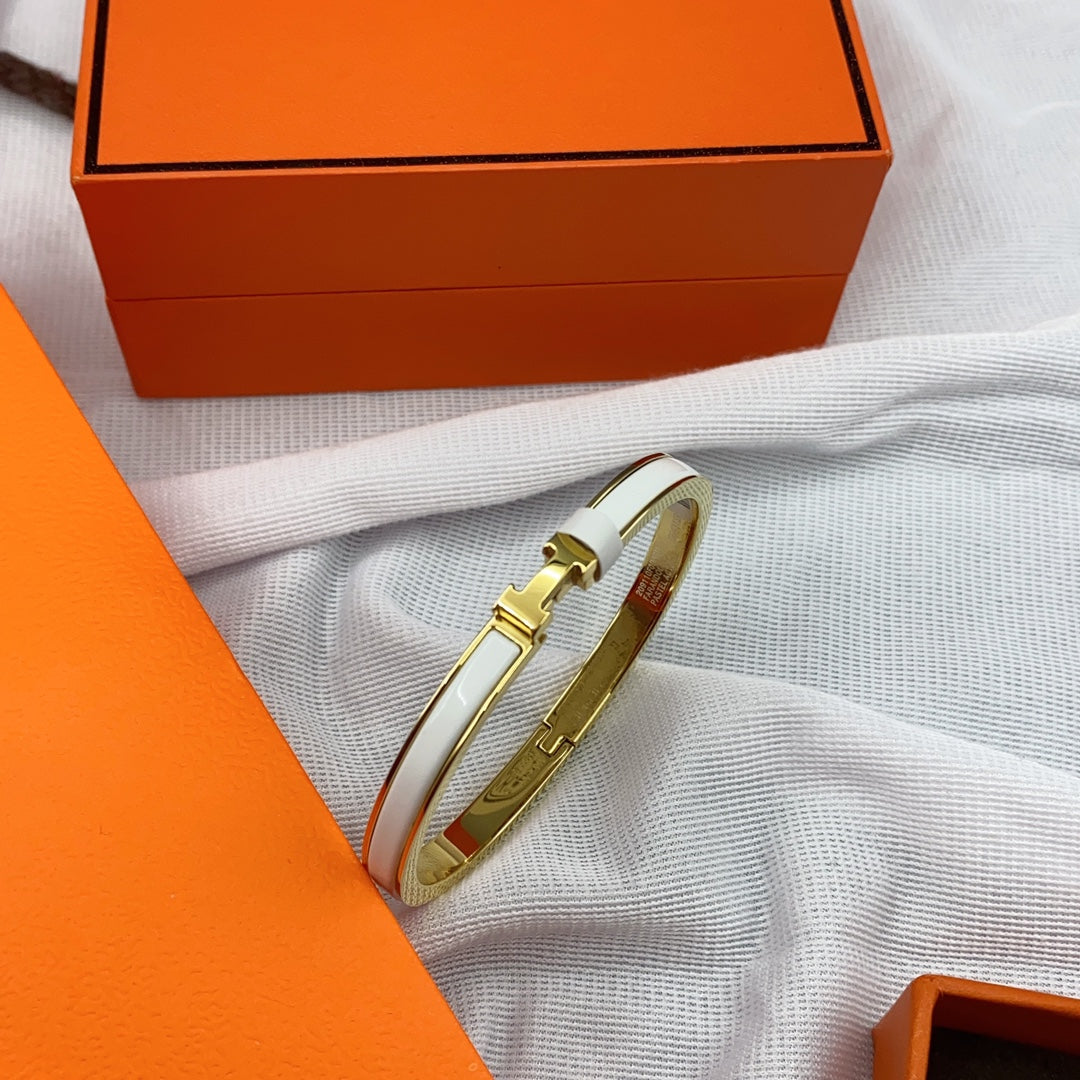 [Mystic Crown]CLASSIC HM CLIC WHITE 8MM ENAMEL BRACELET