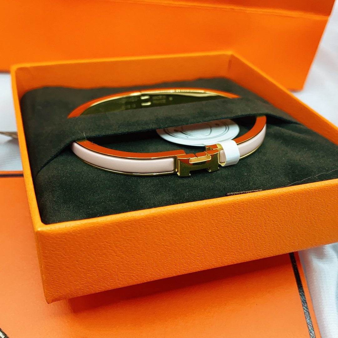 [Mystic Crown]CLASSIC HM CLIC  PINK 8MM ENAMEL BRACELET