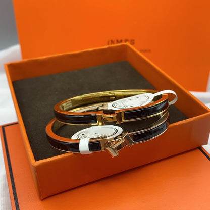 [Mystic Crown]CLASSIC HM CLIC BLACK 8MM ENAMEL BRACELET
