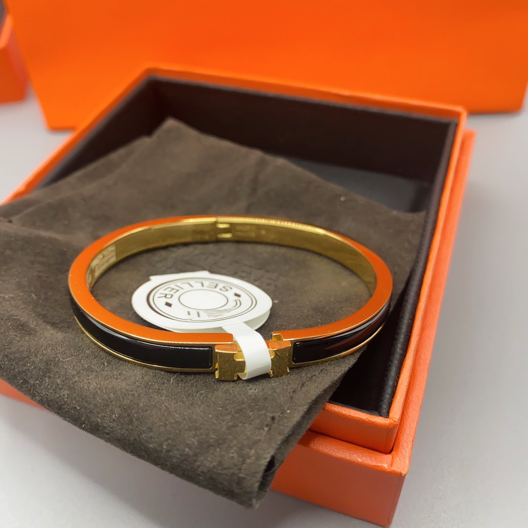 [Mystic Crown]CLASSIC HM CLIC BLACK 8MM ENAMEL BRACELET