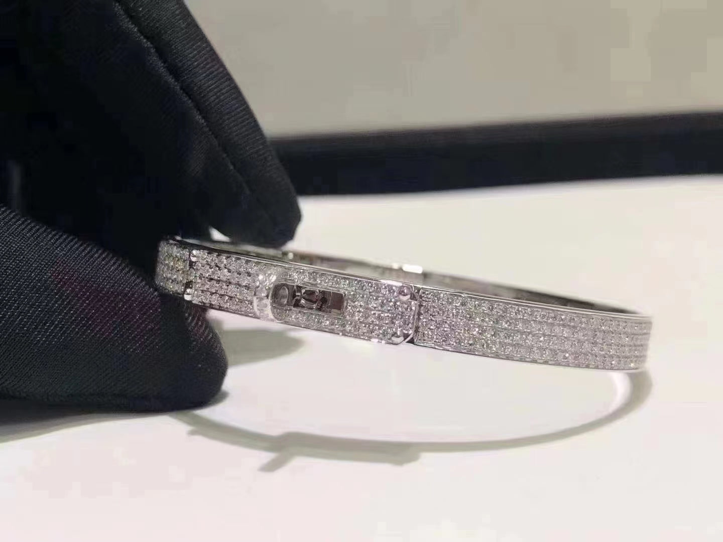 [Mystic Crown]HM KELLY BRACELET IN SILVER AND FULL PAVE DIAMOND