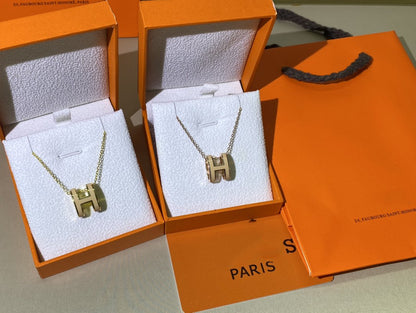 [Mystic Crown]HM CLIC YELLOW ENAMEL GOLD NECKLACE