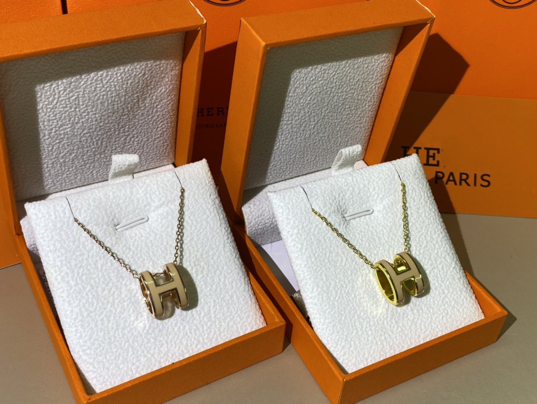[Mystic Crown]HM CLIC YELLOW ENAMEL GOLD NECKLACE