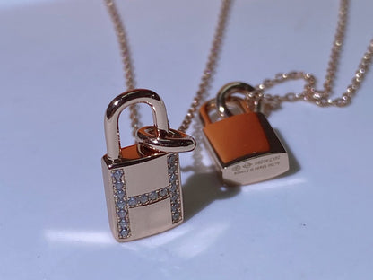 [Mystic Crown]HM ADVANCED NICHE LOCK HEAD NECKLACE DIAMONDS