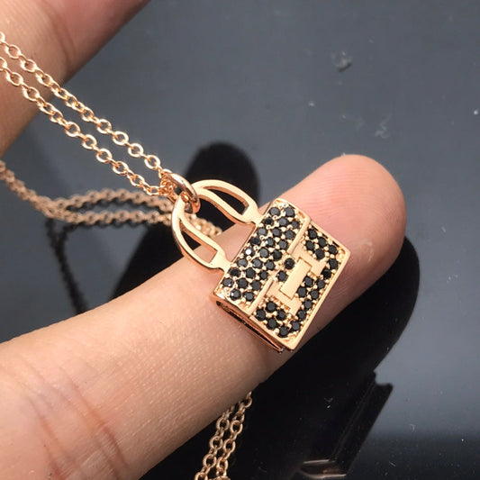 [Mystic Crown]HM NECKLACE ARRIVAL BLACK DIAMOND