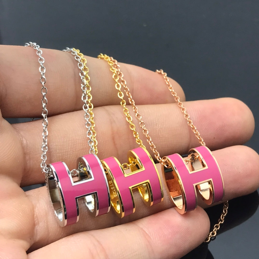 [Mystic Crown]H NECKLACE PINK