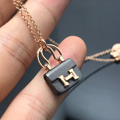 [Mystic Crown]WOMEN'S HM AMULETTES CONSTANCE PENDANT NECKLACE
