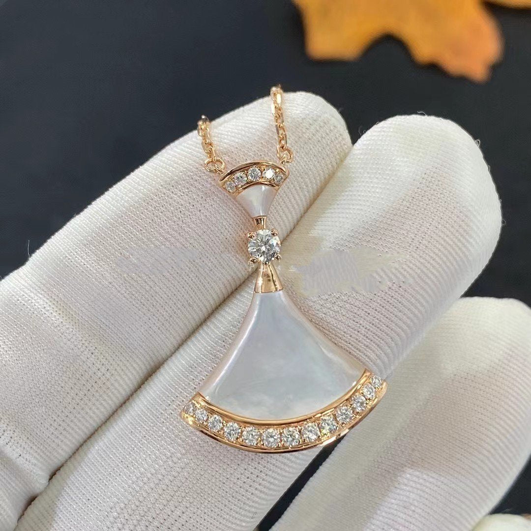 [Mystic Crown]DREAM NECKLACE MOP PINK GOLD DIAMOND