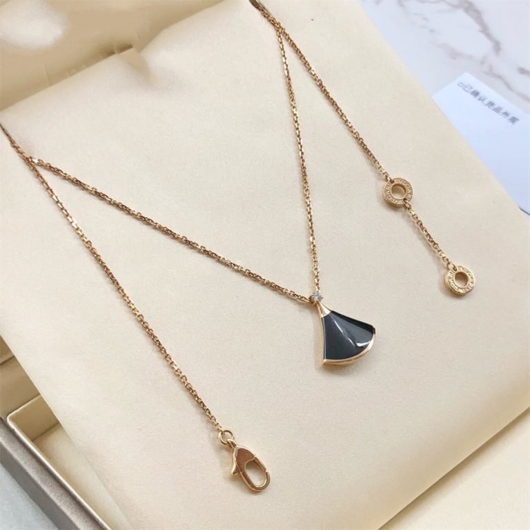 [Mystic Crown]DREAM NECKLACE ONYX 1 DIAMOND