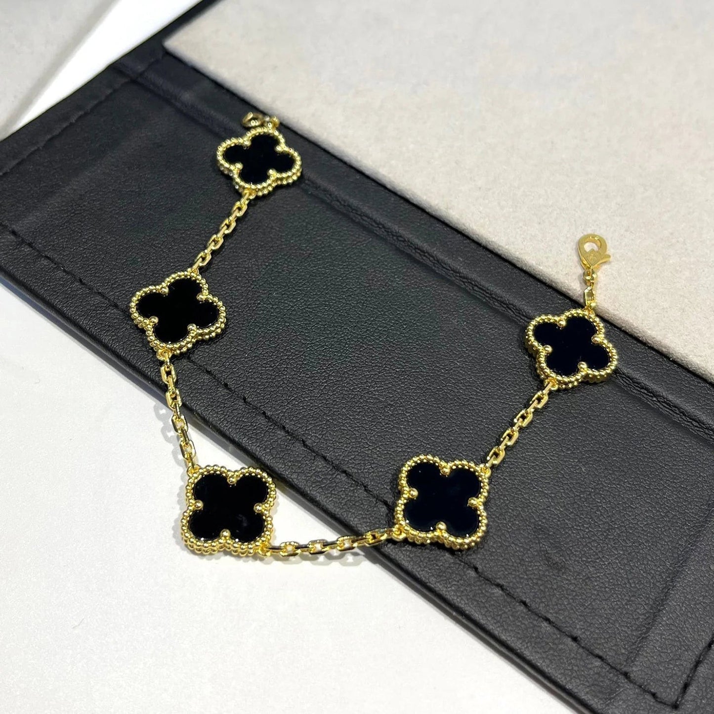 [Mystic Crown]CLOVER  5 MOTIFS BLACK ONYX BRACELET
