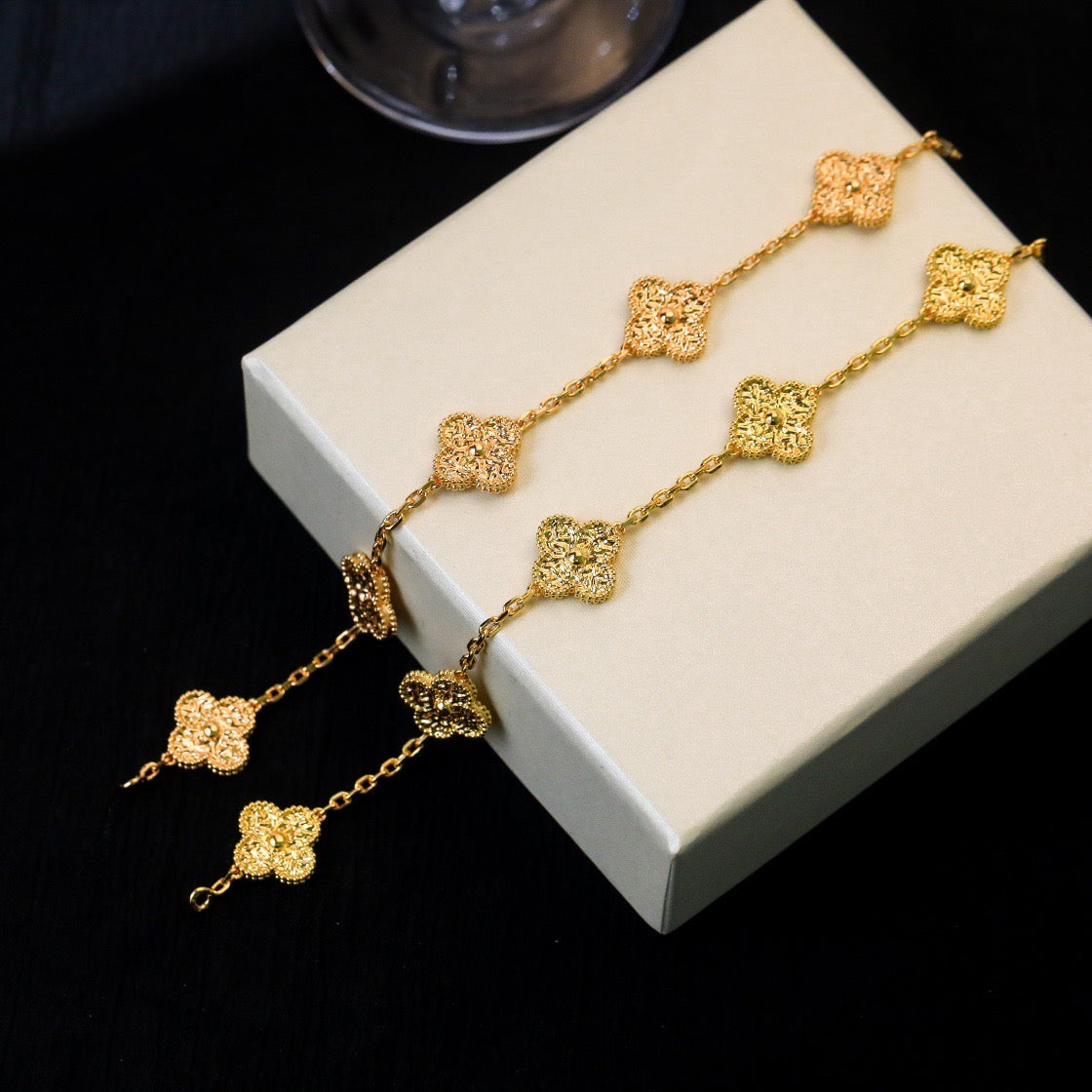 [Mystic Crown]CLOVER 5 MOTIFS BRONZING BRACELET