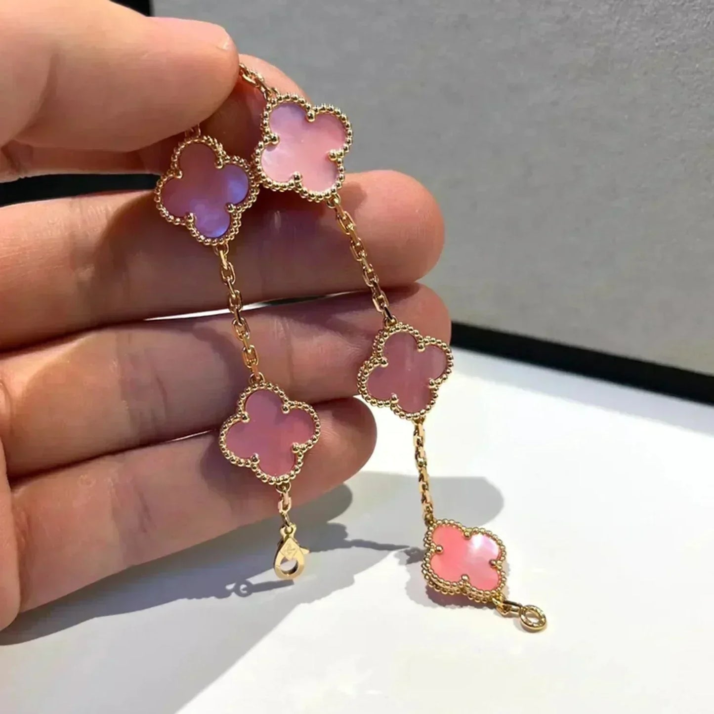 [Mystic Crown]CLOVER 5 PINK MOP BRACELET
