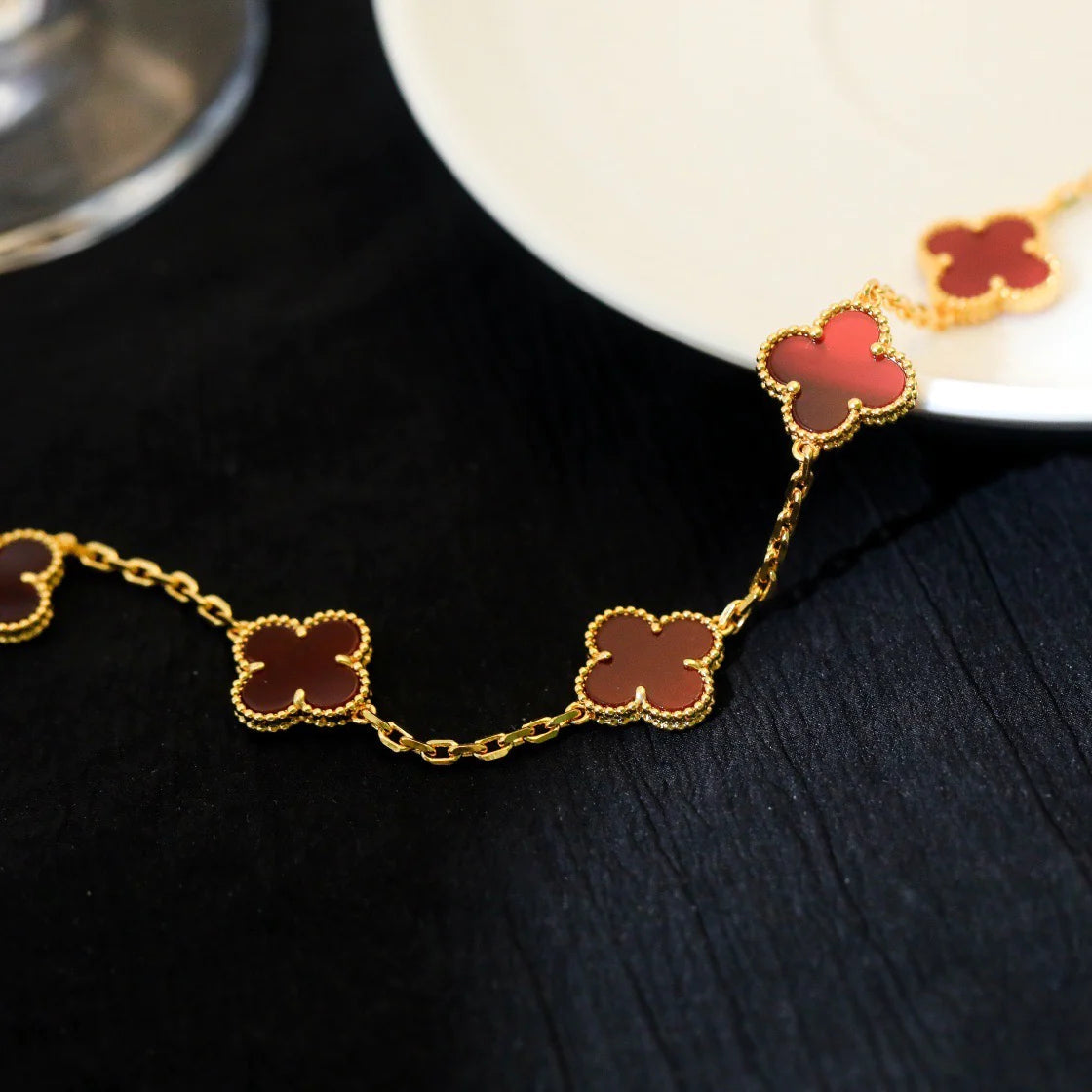 [Mystic Crown]CLOVER 5 MOTIFS RED AGATE  BRACELET