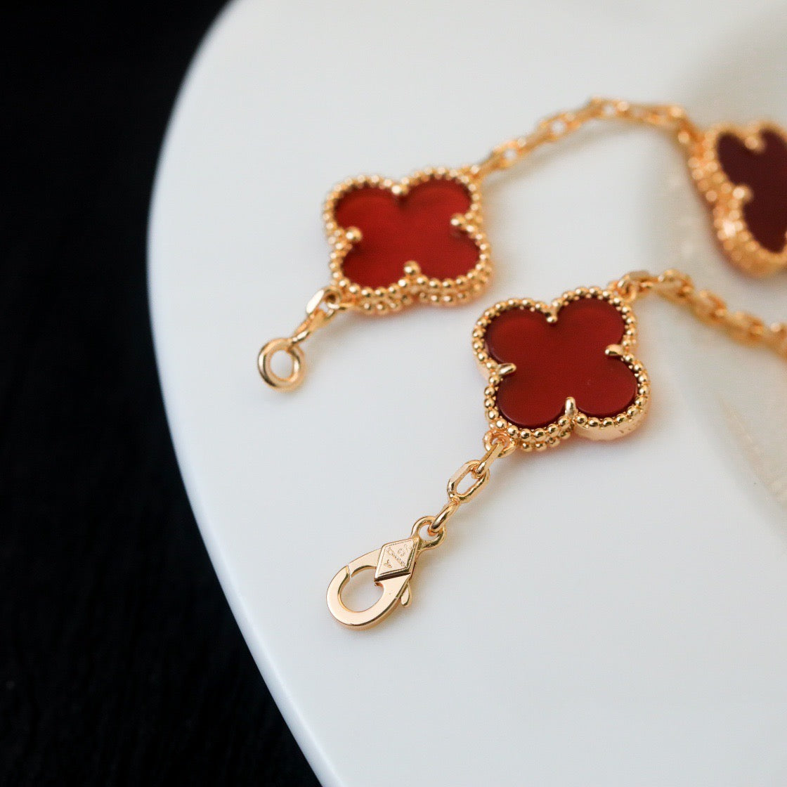 [Mystic Crown]CLOVER 5 MOTIFS RED AGATE  BRACELET