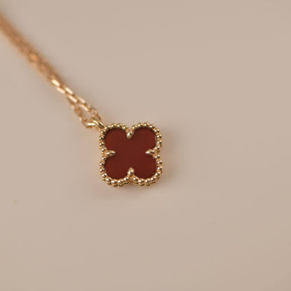 [Mystic Crown]CLOVER MINI 9.5MM WHITE CARNELIANS NECKLACE