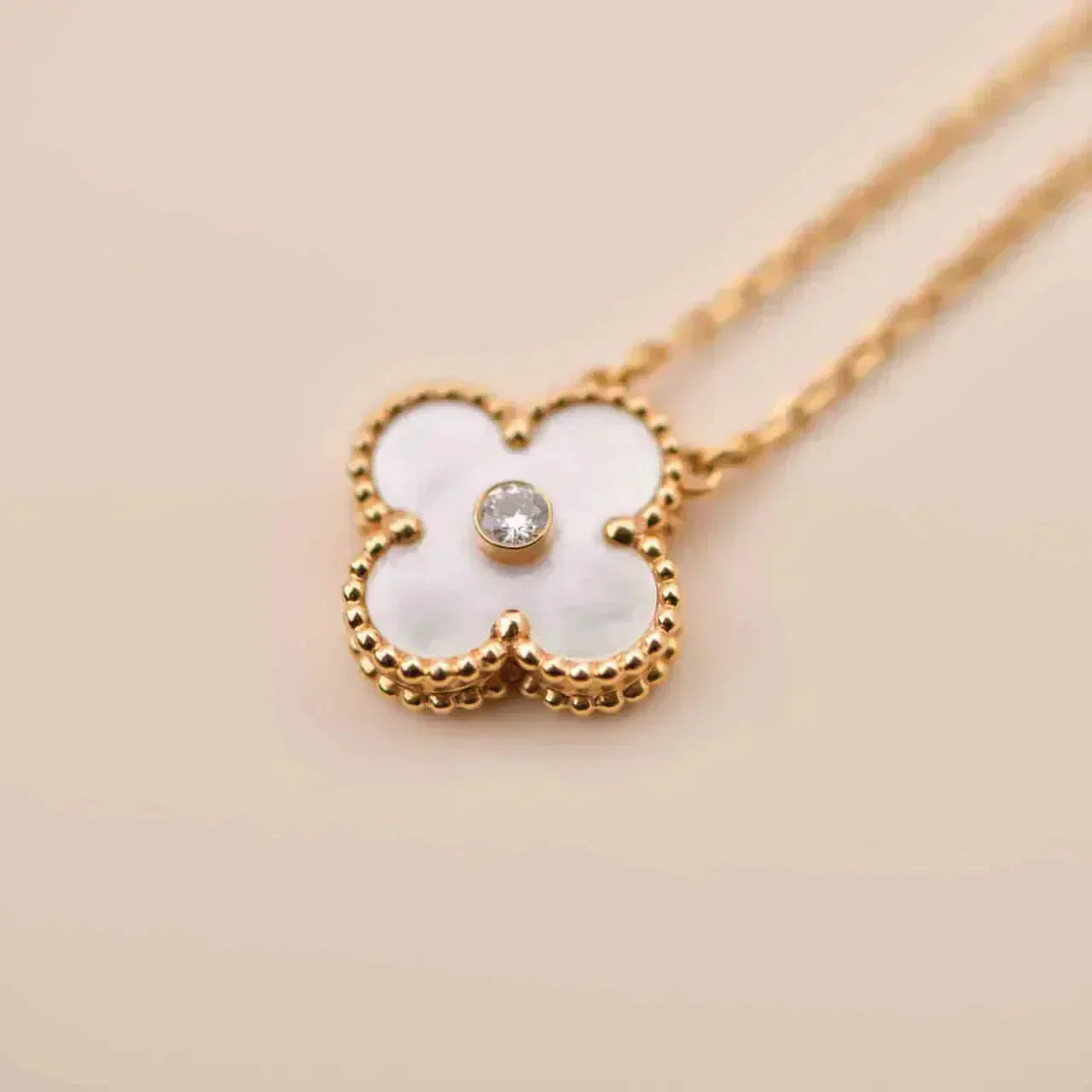 [Mystic Crown]CLOVER 15MM DIAMOND WHITE FRITILLARIA NECKLACE