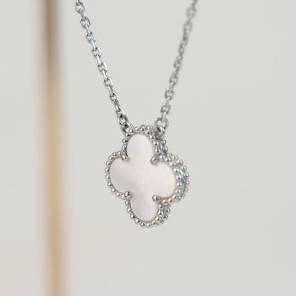 [Mystic Crown]CLOVER  15MM WHITE MOTHER-OF-PEARL SILVER