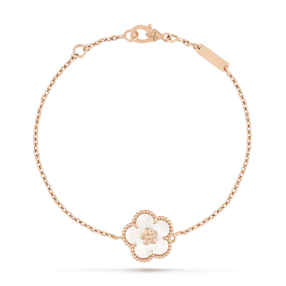 [Mystic Crown]LUCKY WHITE MOP PLUM BLOSSOM  BRACELET
