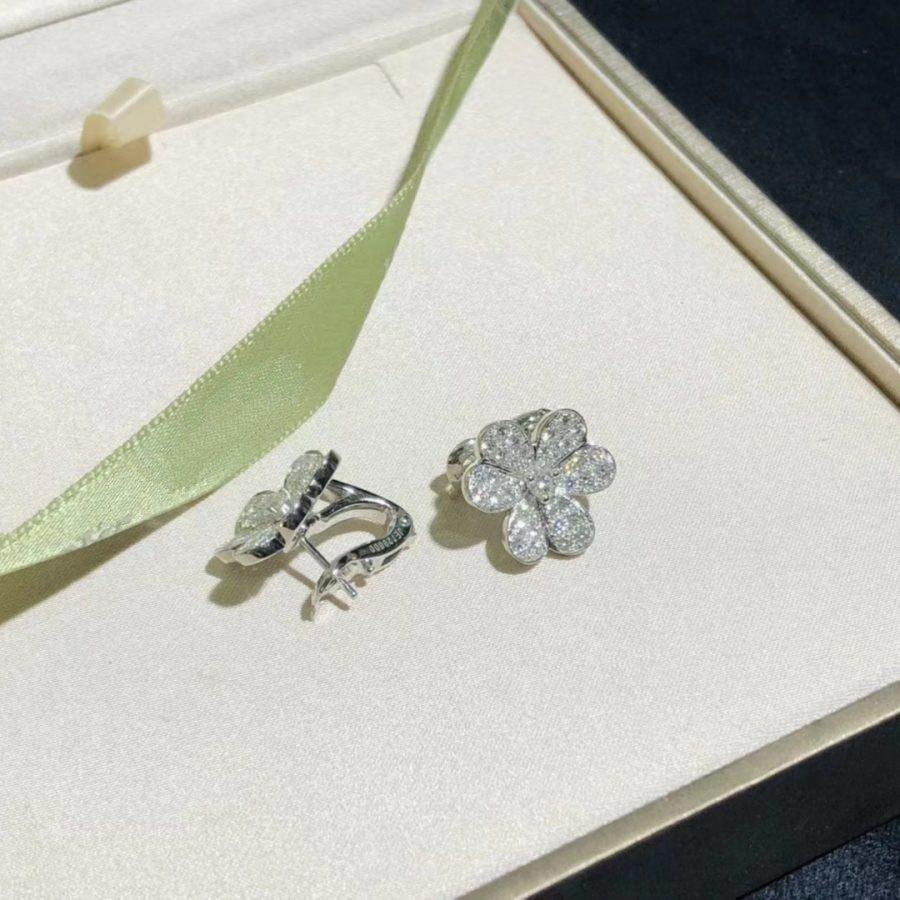 [Mystic Crown]FRIVOLE SILVER FLOWER DIAMOND EARRINGS