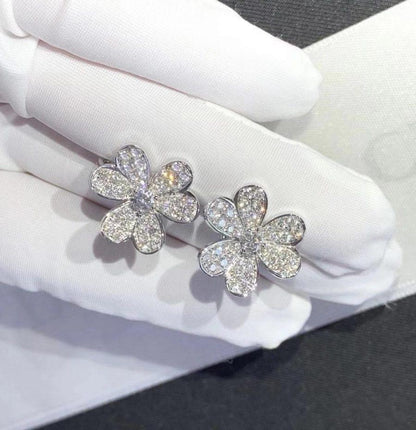 [Mystic Crown]FRIVOLE SILVER FLOWER DIAMOND EARRINGS